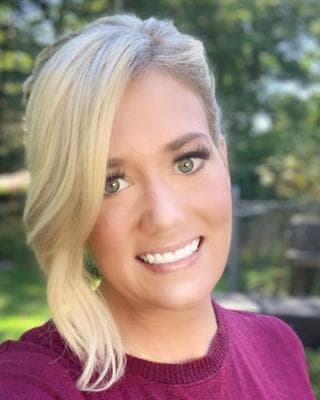 Dr. Lindsay A Scholz
