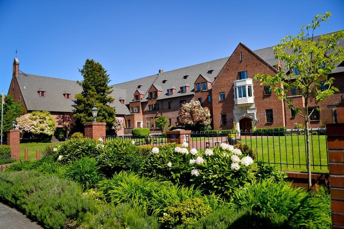 Annie Wright Schools