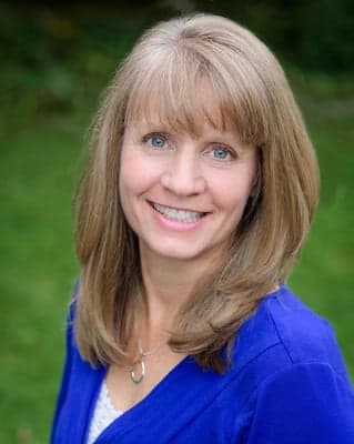 Julie Cox