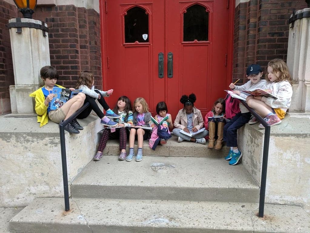 CHICAGO FRIENDS SCHOOL