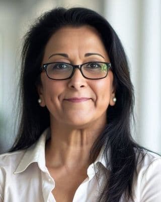 Marjan Naghavi-Fargnoli