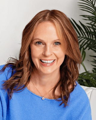 Shauna Cox