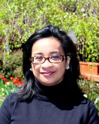 Geraldine Oades-Sese