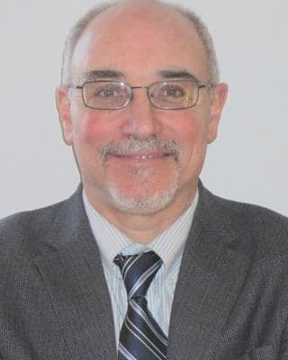 Daniel Schwarz