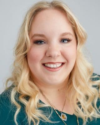 Katie Oakes