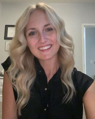 Alaina Lovett