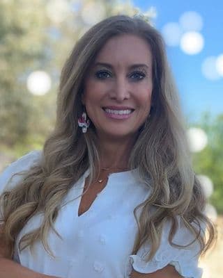 Amanda Hackwell