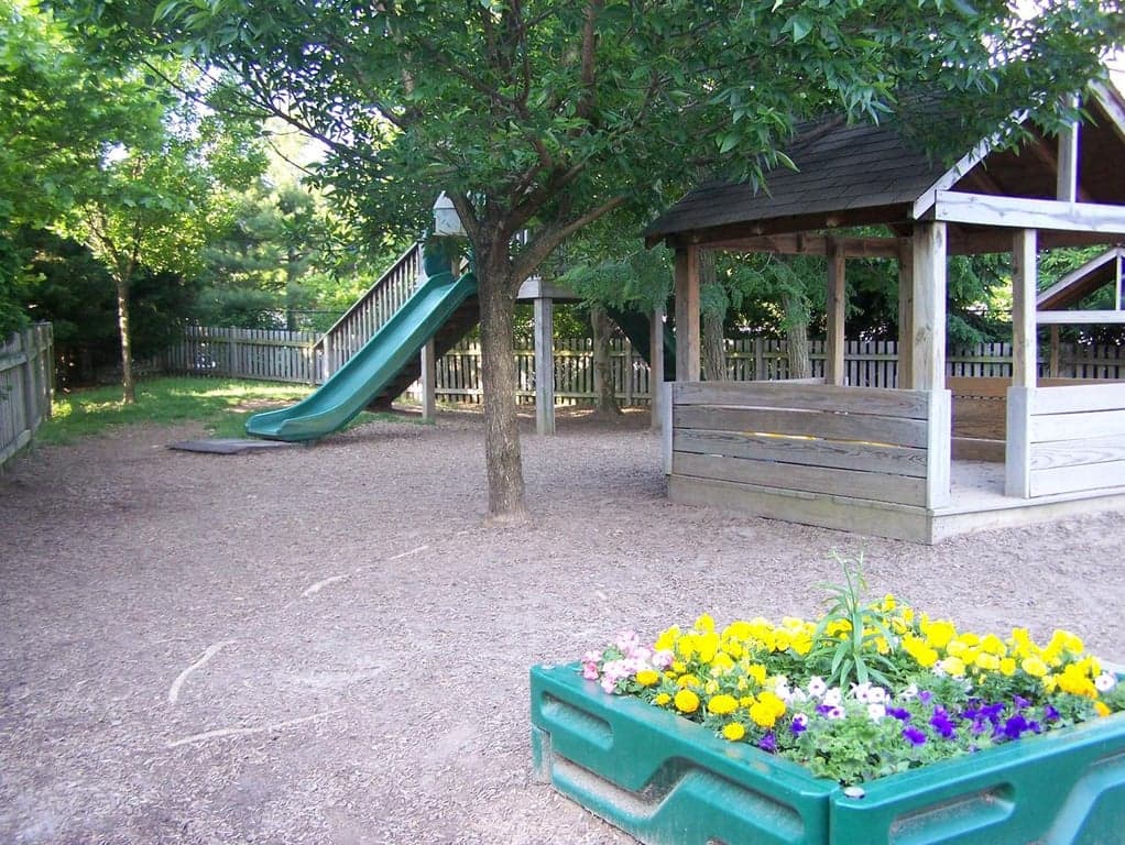 Guidepost Montessori At Herndon