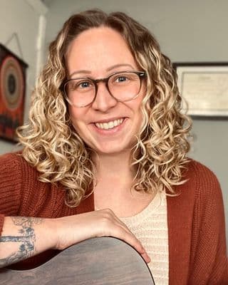 Emily McIntyre