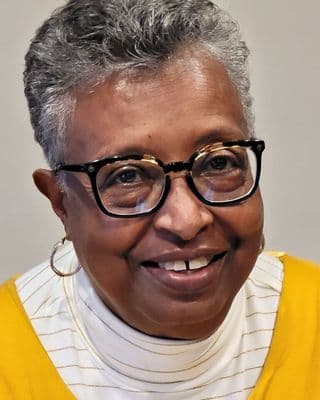 Lenora Lewis