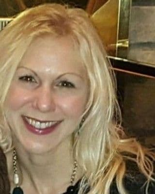 Stacy DiCola