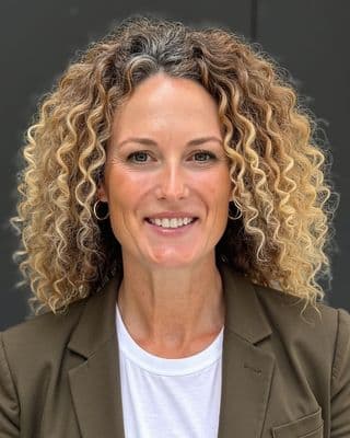 Jill Mena