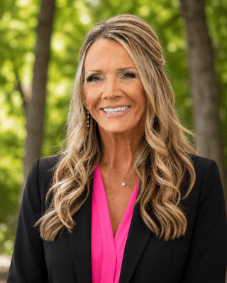 Marcie Faust