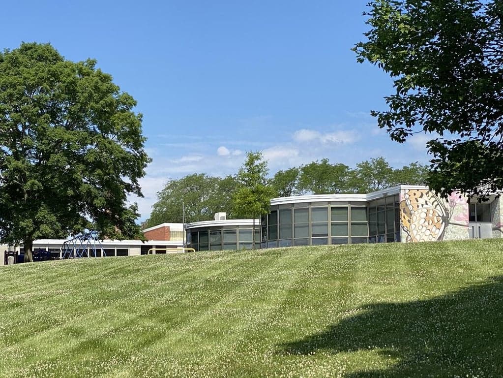 Center School