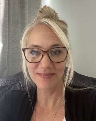 Stacy Maurer