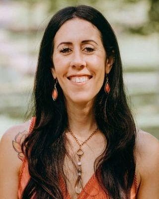 Abby Venzor Ramos
