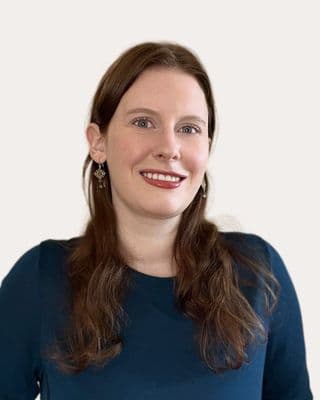 Julianne Bull