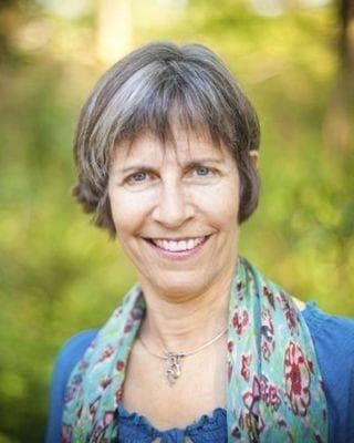 Kim R Wallant