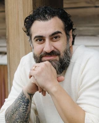 Mani Faez